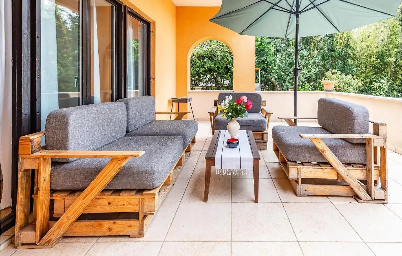 Lovely Apartment In Fazana With Wifi 0*,  Kroatien